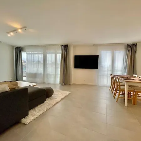 Great In Apartment *
